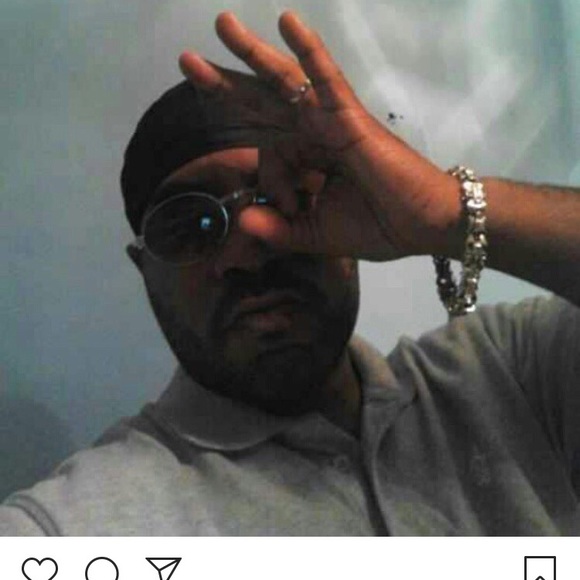 Meet your Posher, Lyonell - Picture 2 of 7